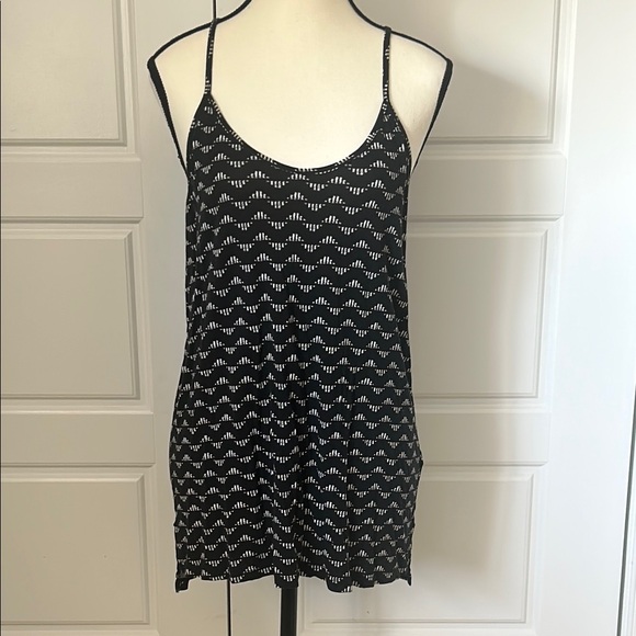 Old Navy Tops - Black and White Patterned Women's Top